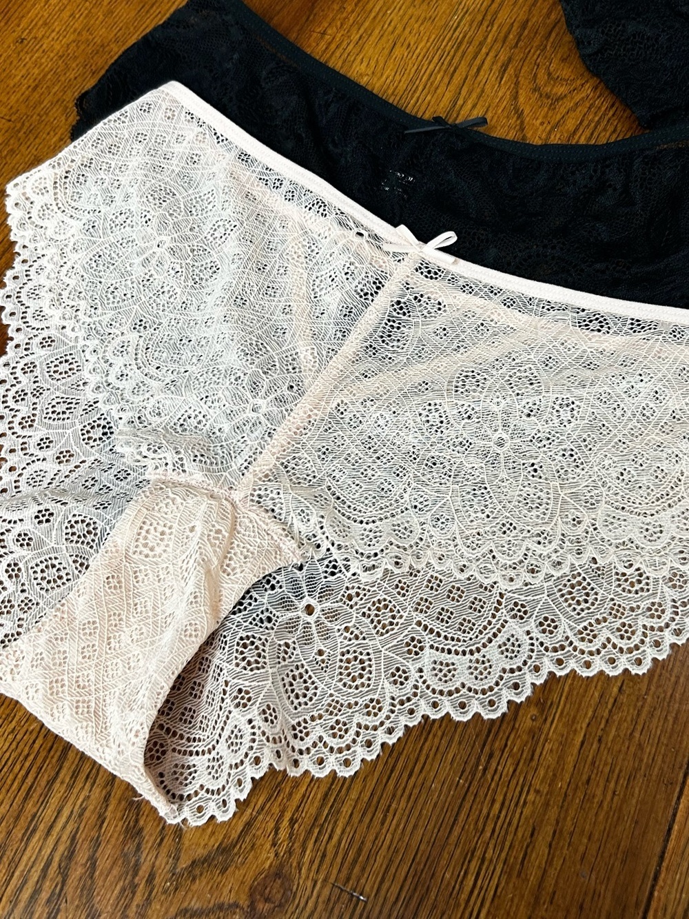 Free Press Lace Bikini Panty Lot Size M Black Ivory Floral Lace Underwear 3 Pack - Picture 7 of 8